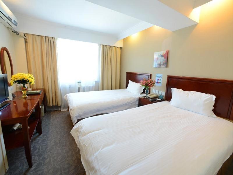 Greentree Inn Shanghai Pudong Airport Wild Animal Park Express Hotel Хайнань Экстерьер фото